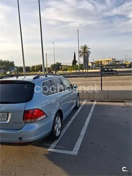 Usado VW Golf VI Highline 140 CV (102 kW) 2009 Azul Utilitario