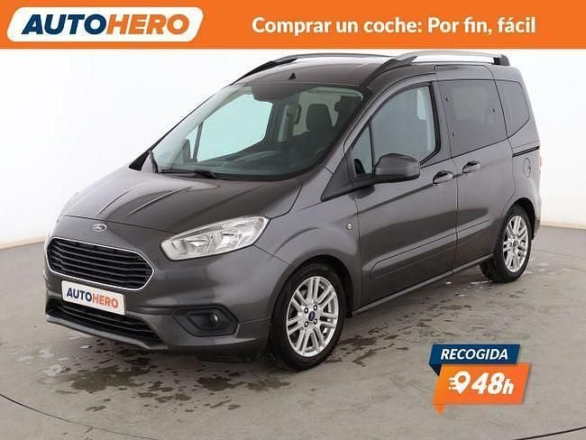 Usado Ford Tourneo Courier Titanium 100 CV (73 kW) 2018 Gris Monovolumen