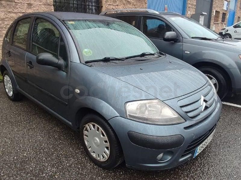 Käytetty Citroën C3 Exclusive 70 HP (51 kW) 2008 Harmaa Sedan
