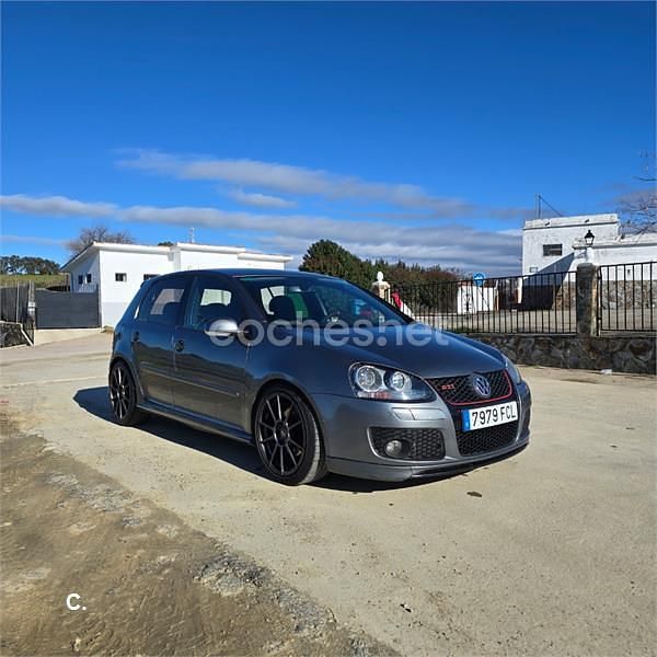 Usado VW Golf IV GTI 200 CV (147 kW) 2006 Gris / plata Berlina