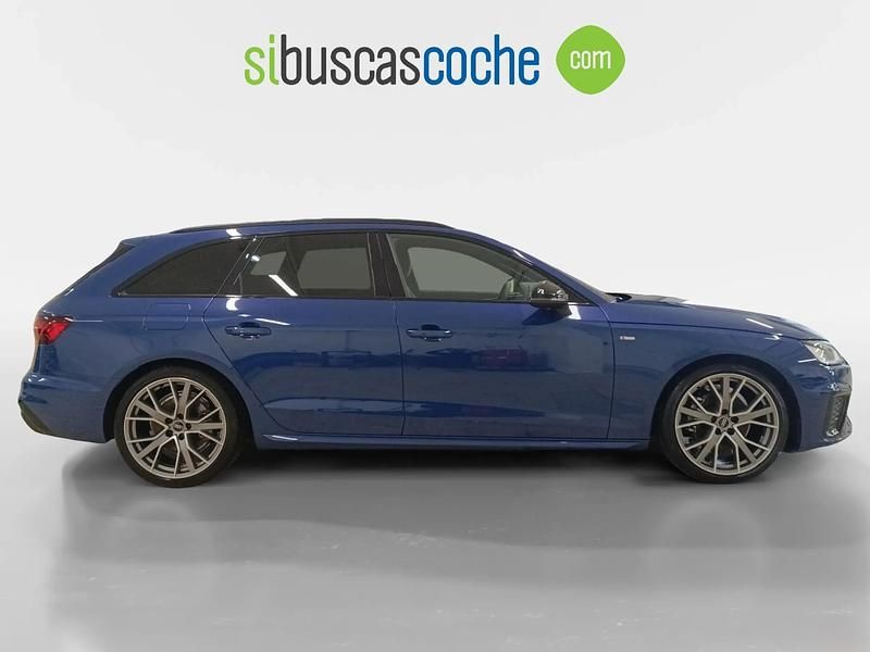 Usado Audi A4 163 CV (119 kW) 2024 Azul Familiar