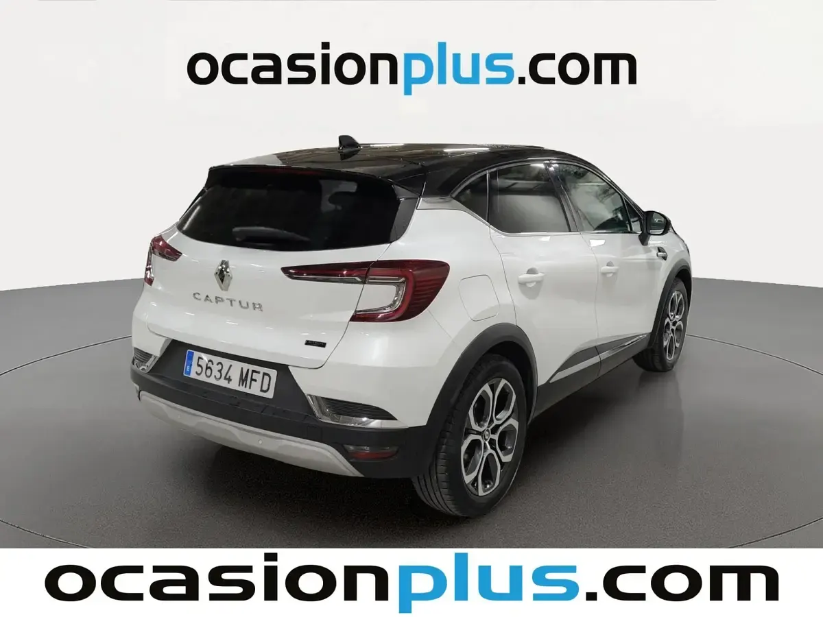 Usado Renault Captur Techno 145 CV (106 kW) 2023 Blanco SUV