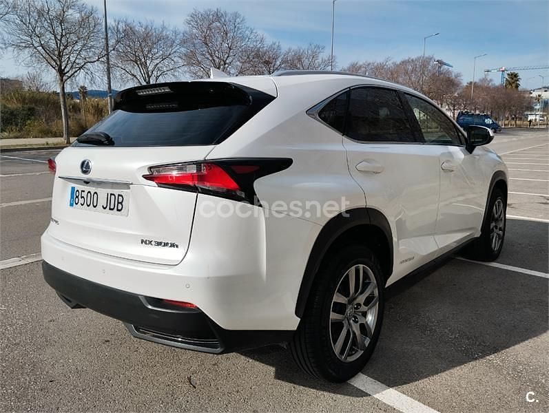 Blanco Usado 2015 Lexus NX300h Executive Line SUV | 16.900 € (Precio justo) - Imagen 1/4