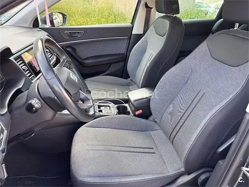 Usado Seat Ateca Style 110 CV (80 kW) 2021 Gris / plata SUV