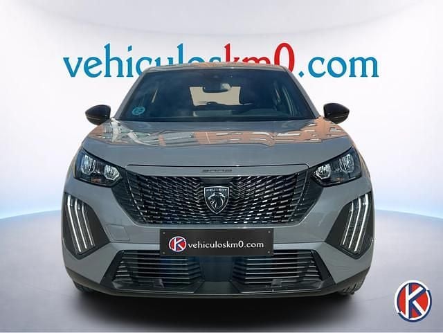 Usado Peugeot 2008 Active 100 CV (73 kW) 2023 Gris SUV