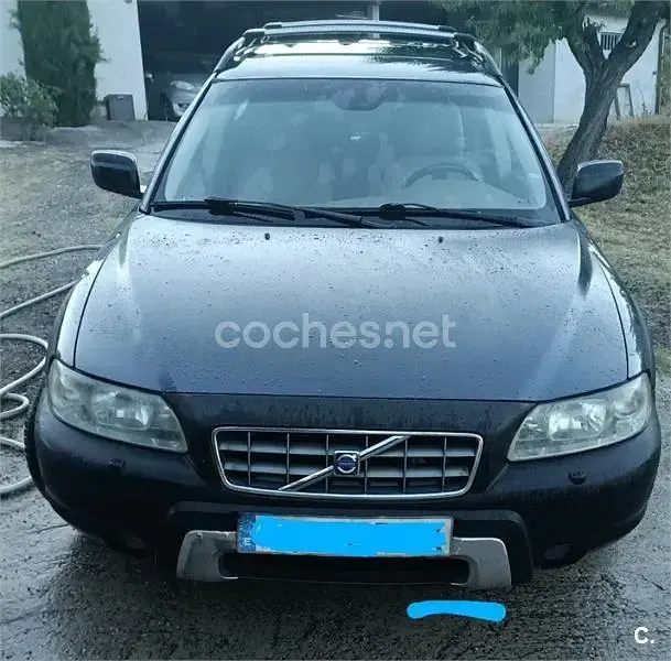 Usado Volvo XC70 Summum 163 CV (119 kW) 2005 Negro Familiar