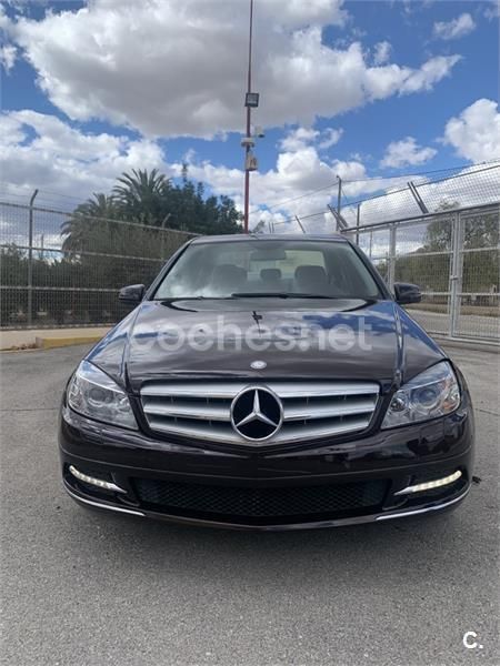 Marrón Usado 2010 Mercedes C180 Avantgarde Berlina | 8200 € (Super precio) - Imagen 1/4