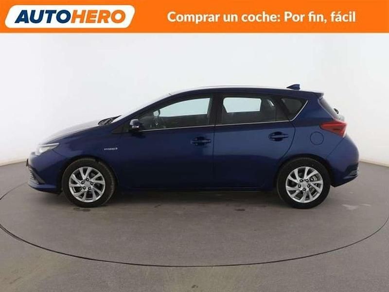Usado Toyota Auris Hybrid Active 136 CV (100 kW) 2017 Azul Utilitario