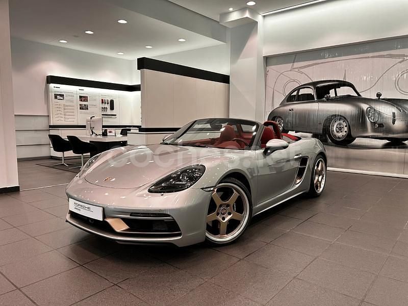 Gris / plata Usado 2021 Porsche 718 Boxster Descapotable | 114.900 € - Imagen 1/4