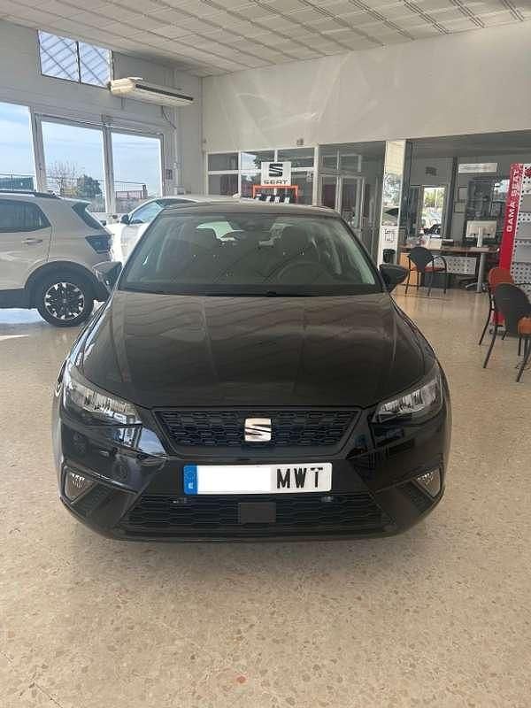 Usado Seat Ibiza Reference 95 CV (69 kW) 2024 Negro Utilitario