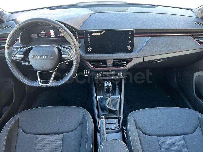 Usado Skoda Kamiq 115 CV (84 kW) 2025 Blanco SUV