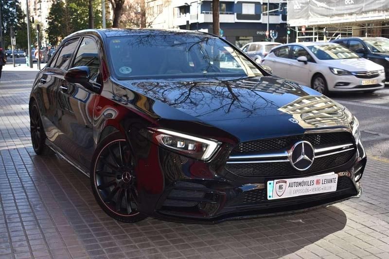 Usado Mercedes A35 AMG AMG 306 CV (225 kW) 2020 Negro Utilitario