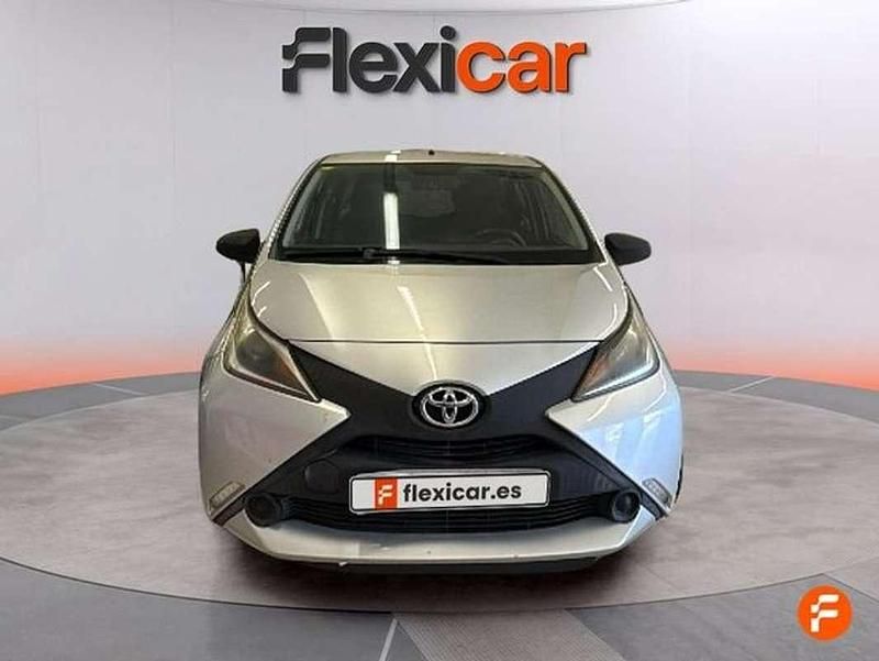 Usado Toyota Aygo X-cite 72 CV (52 kW) 2015 Gris Utilitario