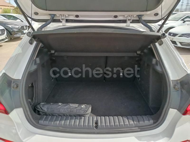 Blanco Usado 2021 BMW 118 Comfort Edition Utilitario | 22.490 € (Precio justo) - Imagen 1/4