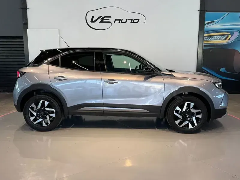 Usado Opel Mokka Business Elegance 100 CV (73 kW) 2021 Gris / plata SUV