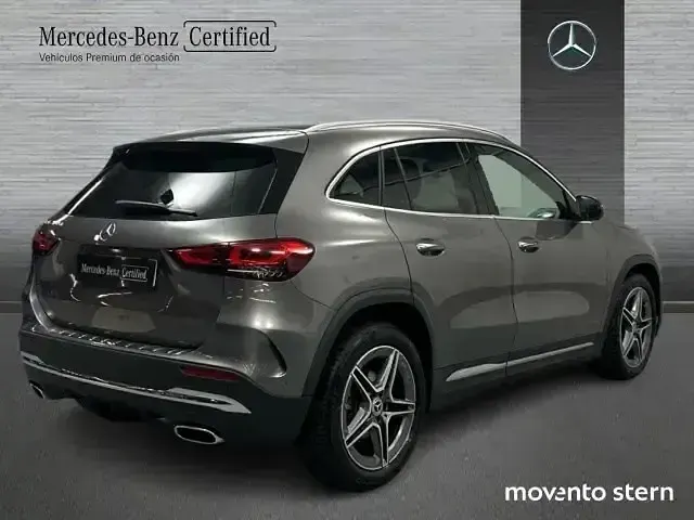 Usado Mercedes GLA200 150 CV (110 kW) 2023 Gris SUV