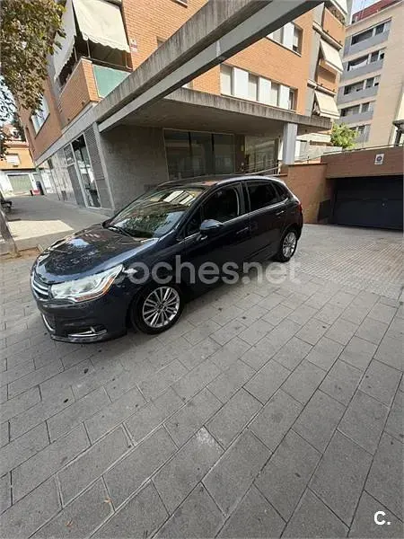 Usado Citroën C4 Business Class 92 CV (67 kW) 2011 Gris / plata Berlina
