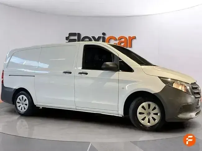Usado Mercedes Vito 102 CV (75 kW) 2024 Blanco Van