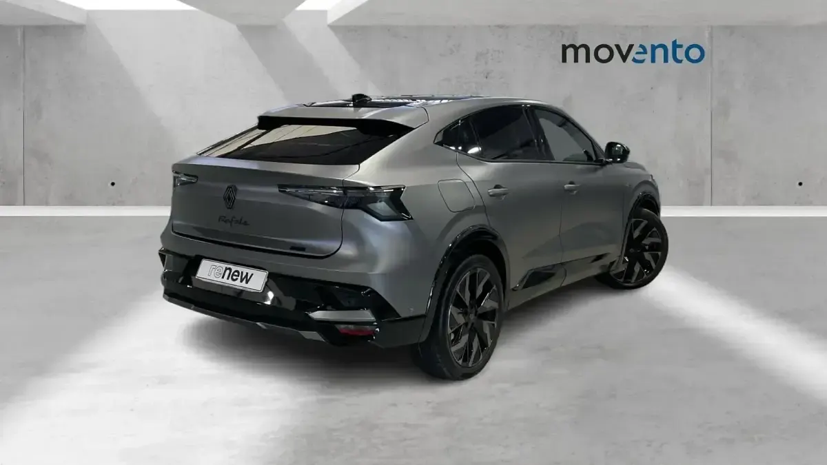 Usado Renault Rafale Esprit Alpine 200 CV (147 kW) 2025 Gris SUV