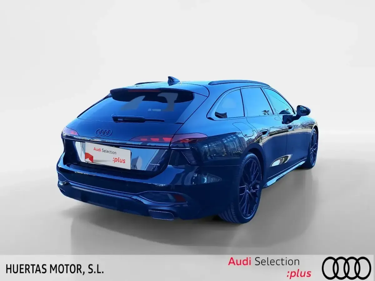 Nuevo Audi A6 e-tron 219 kW (299 CV) 2026 Negro Familiar