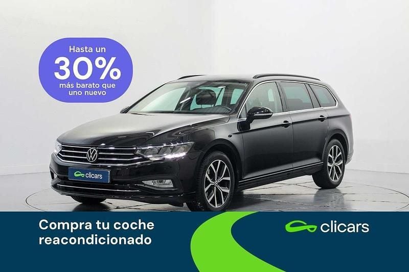 Blanco Usado 2022 VW Passat Executive Familiar | 19.490 € (Buen precio) - Imagen 1/4