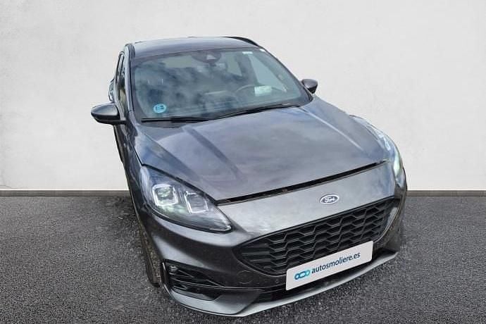 Usado Ford Kuga ST-Line 120 CV (88 kW) 2022 Gris SUV