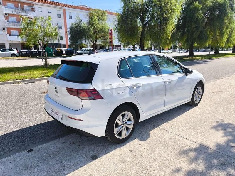 Usado VW Golf VIII 115 CV (84 kW) 2023 Blanco Berlina