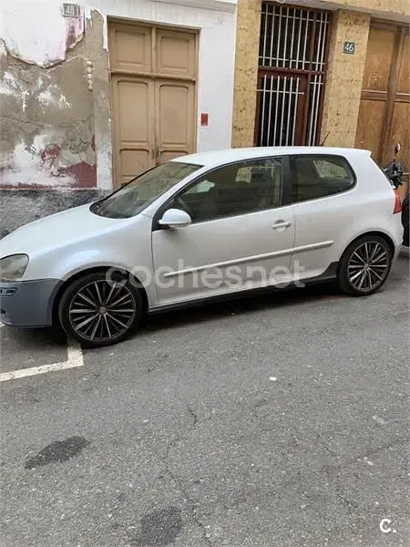 Usado VW Golf IV Highline 115 CV (84 kW) 2006 Blanco Berlina