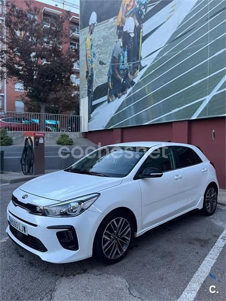 Blanco Usado 2020 Kia Rio GT-Line Berlina | 17.300 € (Un poco caro) - Imagen 1/4