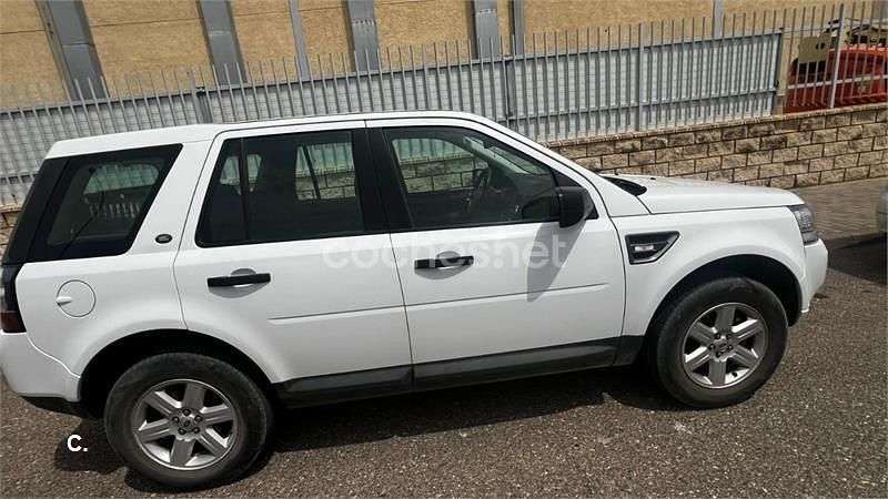 Usado Land Rover Freelander 2 150 CV (110 kW) 2013 Blanco SUV