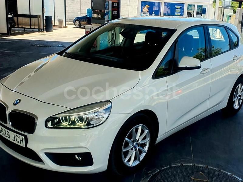 Usado BMW 216 Active Tourer Advantage 116 CV (85 kW) 2015 Blanco Monovolumen