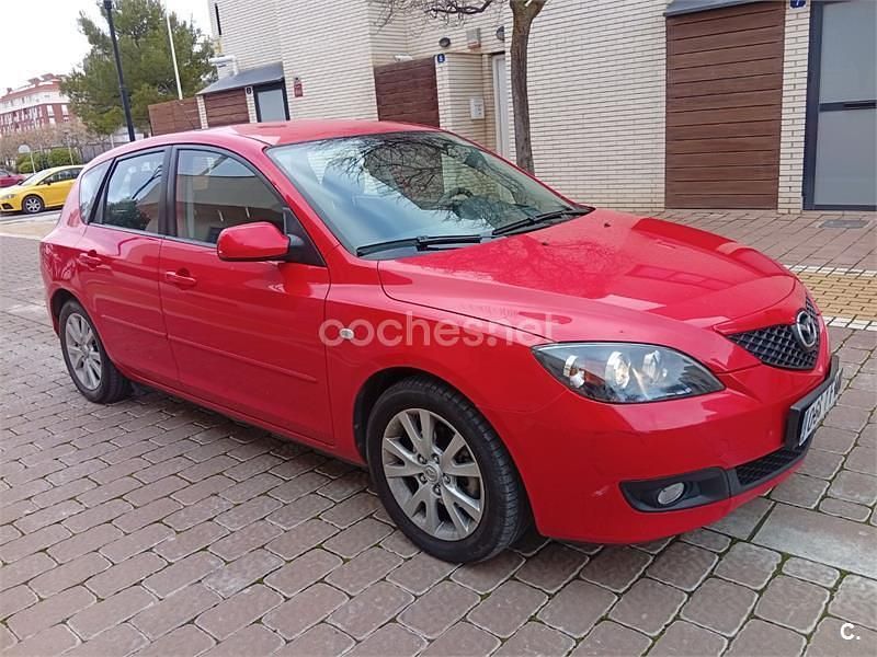 Usado Mazda 3 Active 105 CV (77 kW) 2007 Rojo Berlina