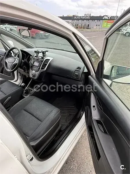 Usado Hyundai ix20 Classic 90 CV (66 kW) 2014 Blanco Utilitario