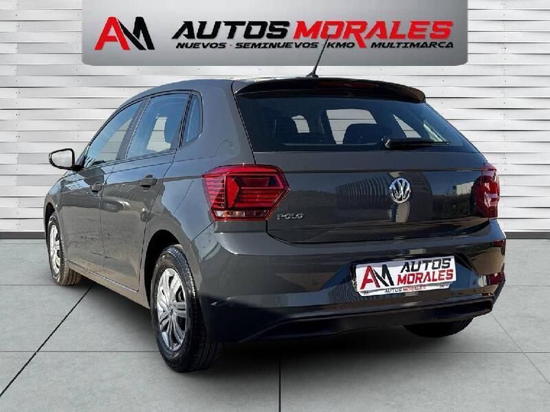 Usado VW Polo Advance 95 CV (69 kW) 2019 Gris / plata Berlina
