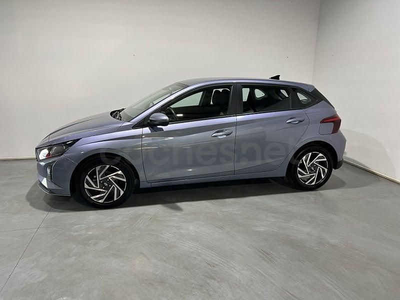 Usado Hyundai i20 84 CV (61 kW) 2024 Azul Utilitario