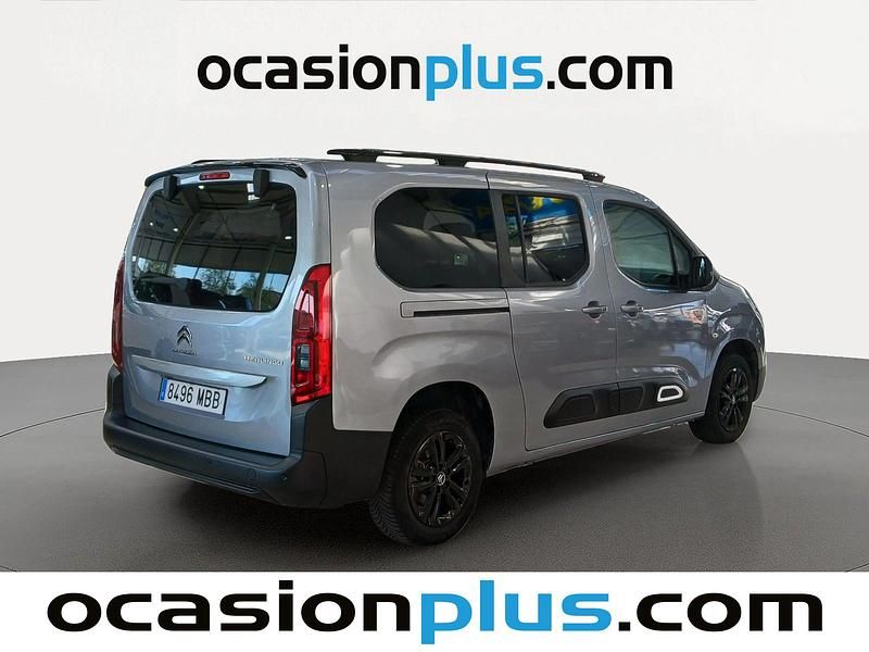 Usado Citroën Berlingo Feel 131 CV (96 kW) 2022 Gris Monovolumen
