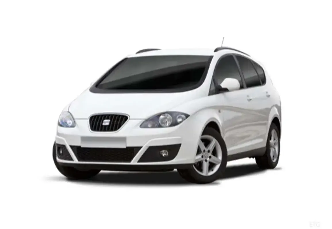 Usado Seat Altea XL Reference 105 CV (77 kW) 2010 Gris Monovolumen
