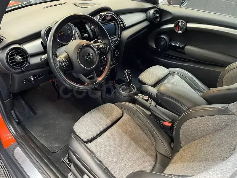 Usado Mini Cooper S 192 CV (141 kW) 2018 Naranja Utilitario