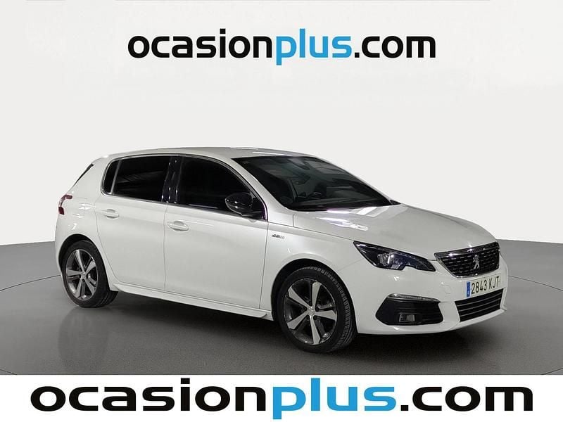 Usado Peugeot 308 GT-line 130 CV (95 kW) 2018 Blanco