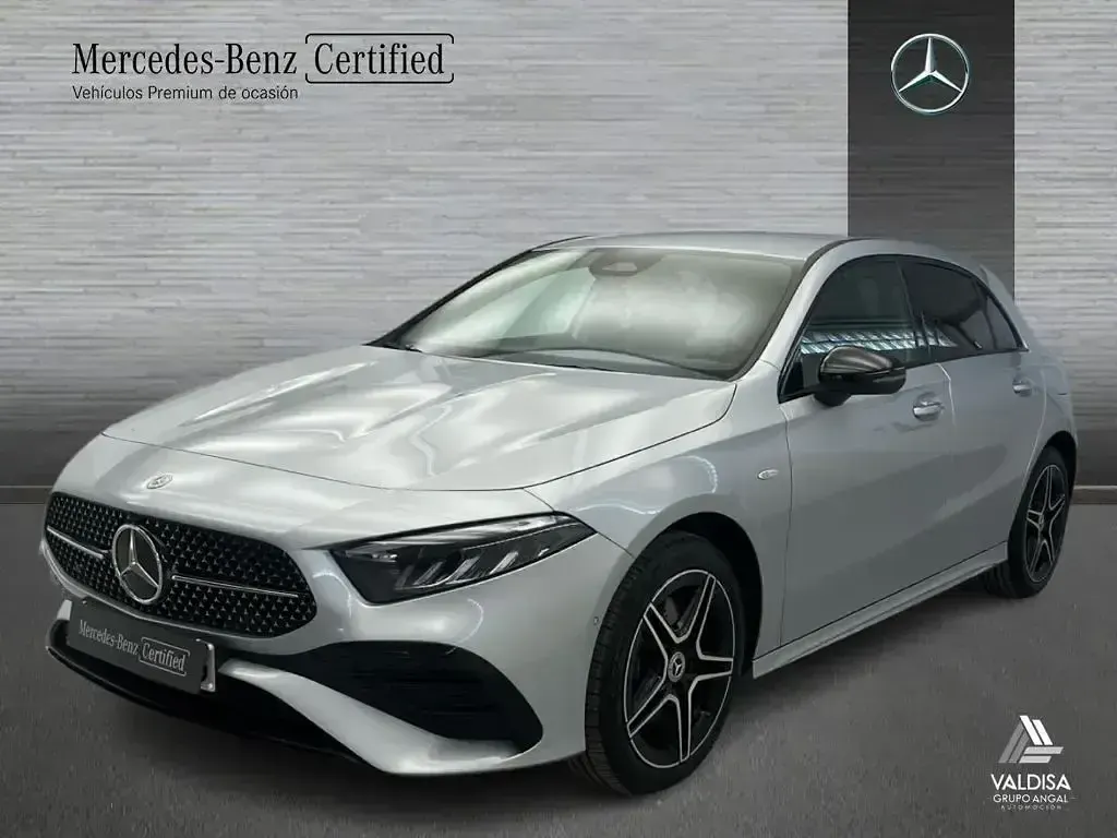 Usado Mercedes A250 218 CV (160 kW) 2025 Berlina