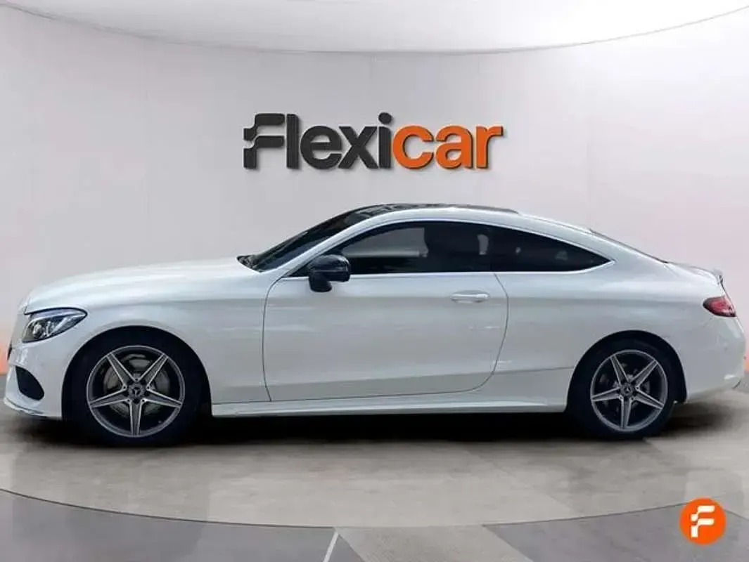 Usado Mercedes C220 170 CV (125 kW) 2017 Blanco Coupe