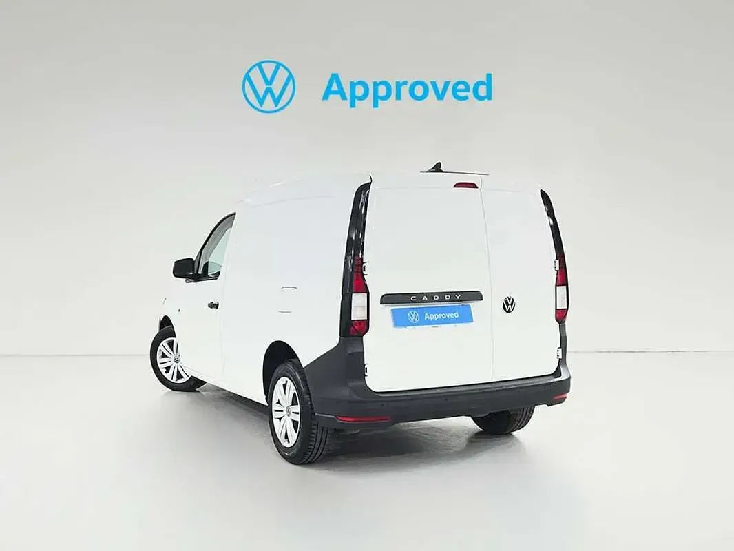 Usado VW Caddy 102 CV (75 kW) 2024 Blanco Monovolumen