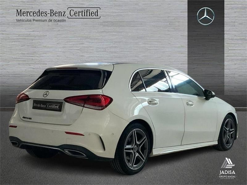 Usado Mercedes A180 116 CV (85 kW) 2018 Blanco Berlina