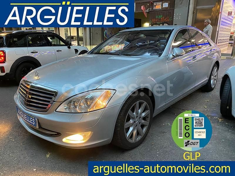 Gris / plata Usado 2006 Mercedes S500 Berlina | 19.800 € (Un poco caro) - Imagen 1/4