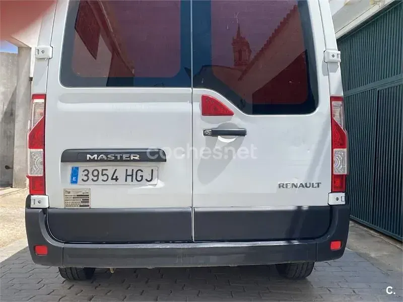 Usado Renault Master 120 CV (88 kW) 2011 Blanco Pickup/Camioneta