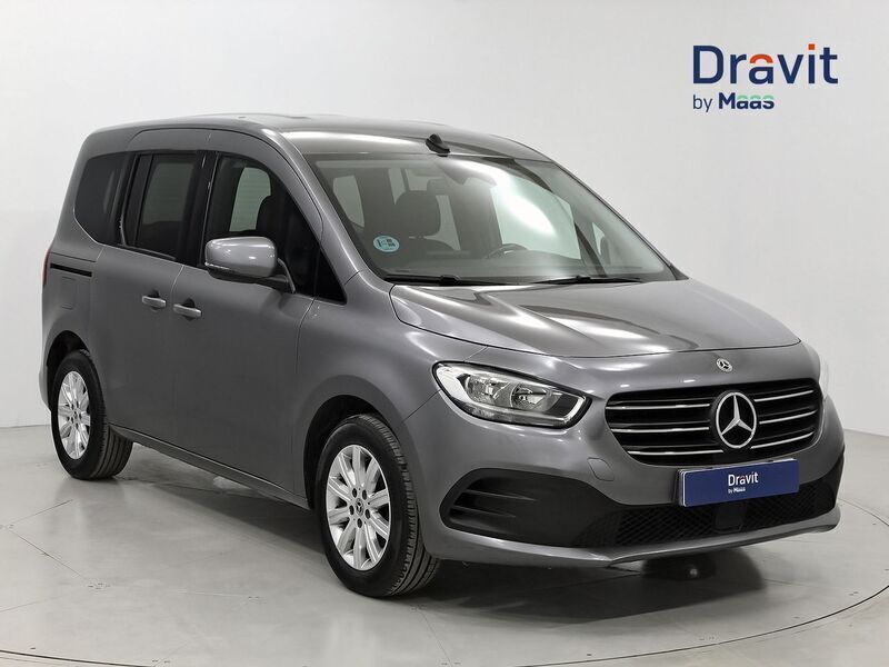 Gris Usado 2022 Mercedes 180 Berlina | 27.490 € (Precio justo) - Imagen 1/4