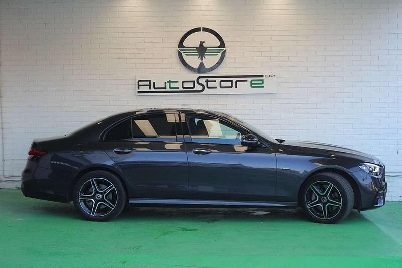 Begagnad Mercedes E300 320 HK (235 kW) 2020 Svart Sedan