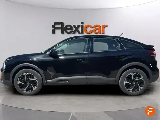 Usado Citroën C4 Feel 110 CV (80 kW) 2022 Negro