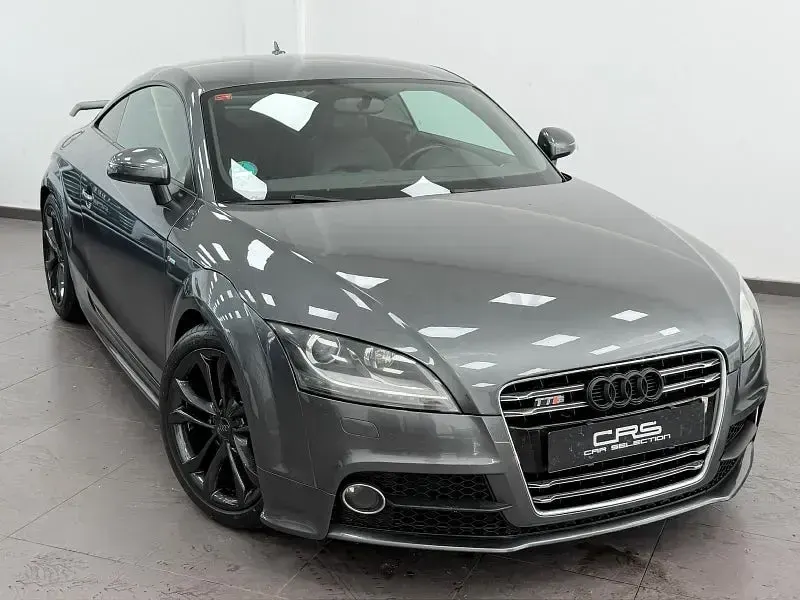 Usado Audi TT 160 CV (117 kW) 2011 Gris / plata Coupe