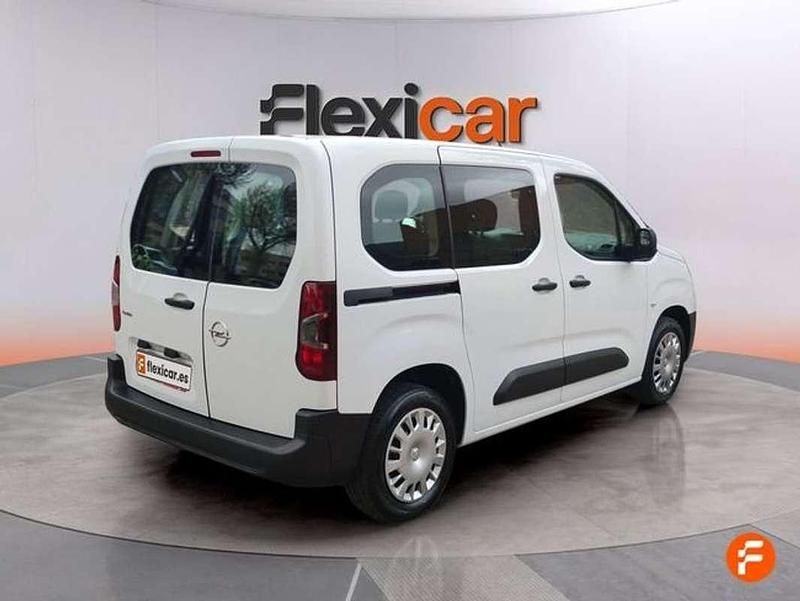 Usado Opel Combo Life Edition+ 102 CV (75 kW) 2022 Blanco Monovolumen